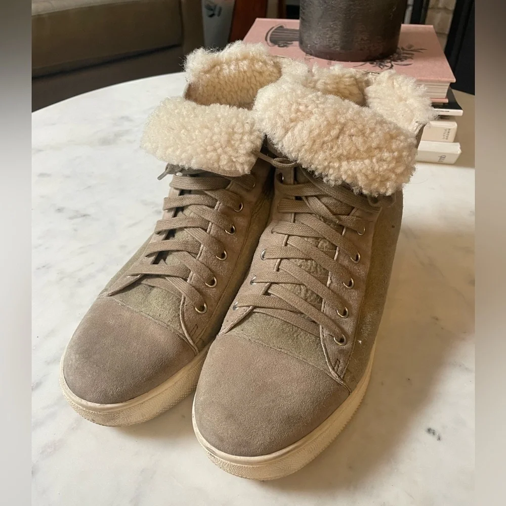 Vince Camuto vince camuto